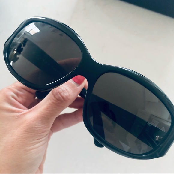 Prada Sunglasses with Case - Picture 2 of 12